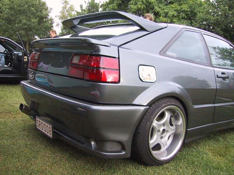 882